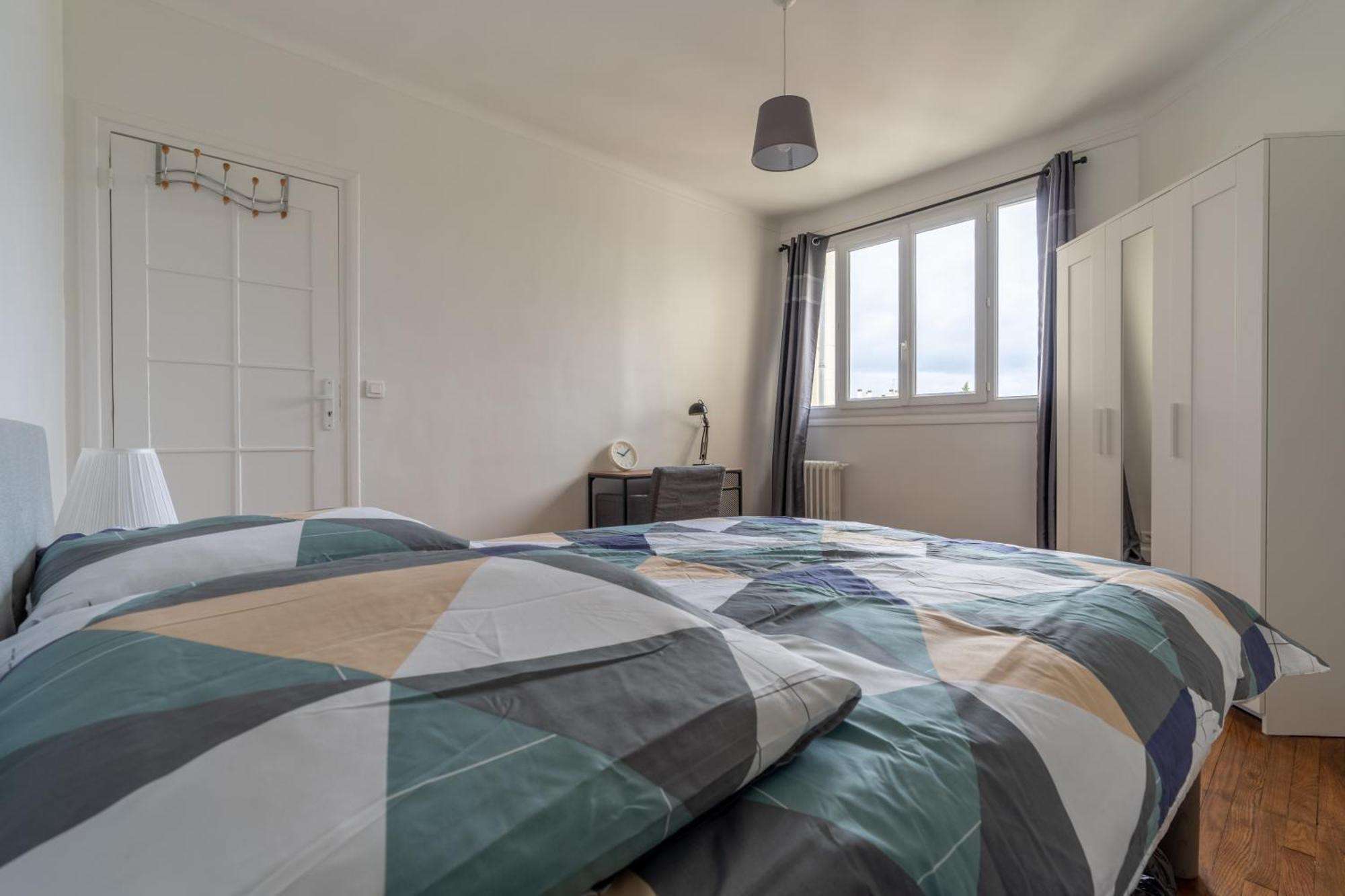 Ferienwohnung Charmant 2 Pieces Pour 4 Personnes A Courbevoie Exterior foto